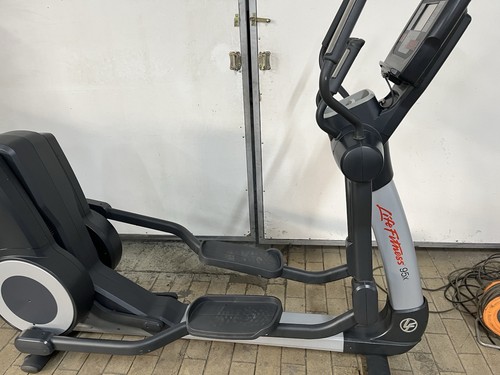 Life fitness crosstrainer 95x - life,